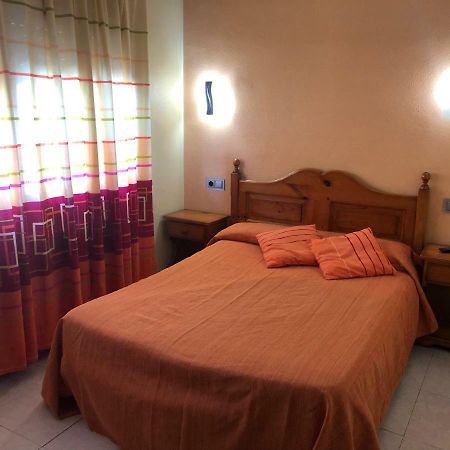 Hostal La Parrilla Monegros II Bujaraloz Eksteriør bilde