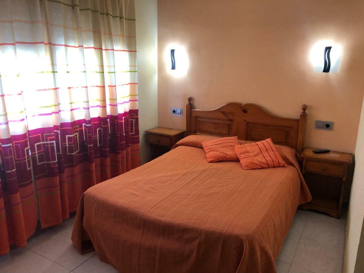 Hostal La Parrilla Monegros II Bujaraloz Eksteriør bilde